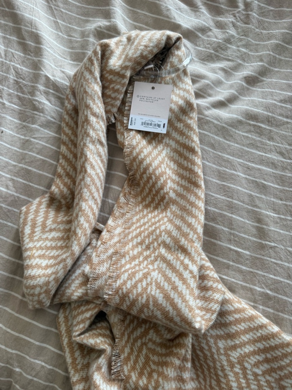 Cozy Chevron Knit Scarf in Beige & Cream - NWT
